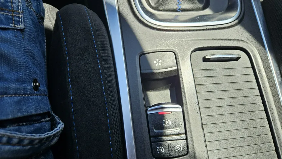 RENAULT Megane -