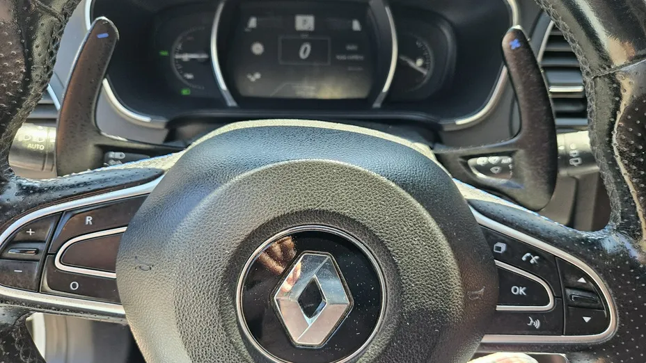 RENAULT Megane -