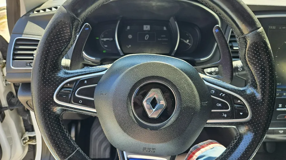 RENAULT Megane -
