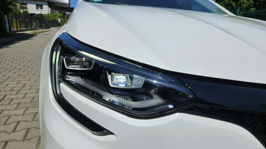 RENAULT Megane -