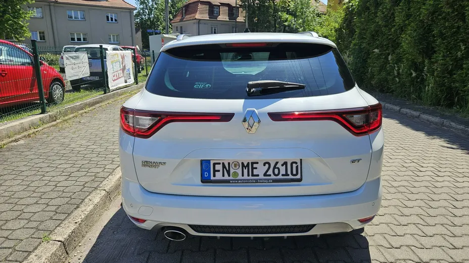 RENAULT Megane -