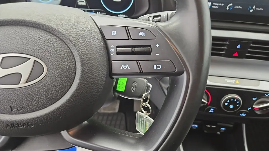 HYUNDAI i20 -