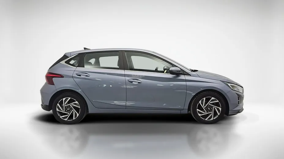 HYUNDAI i20 -