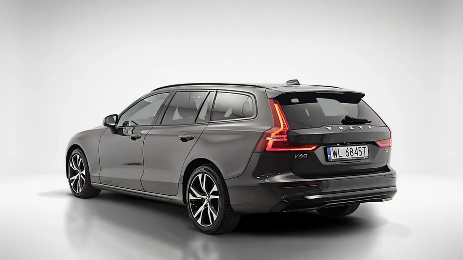 VOLVO V60 -