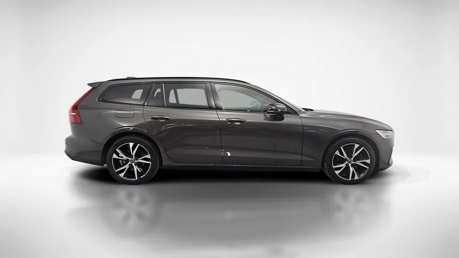 VOLVO V60 -