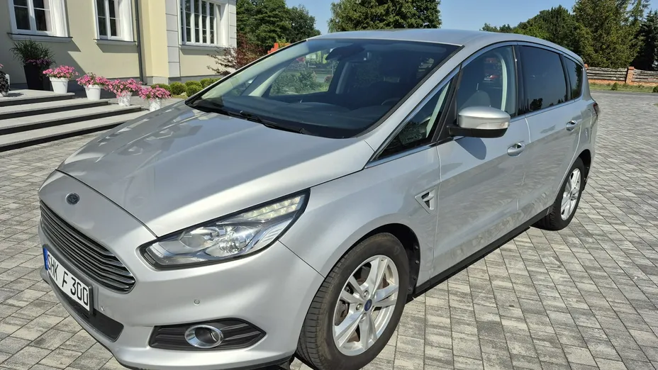 FORD S-MAX -