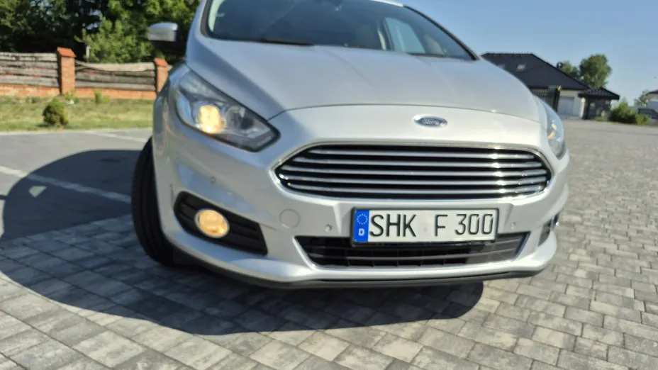FORD S-MAX -