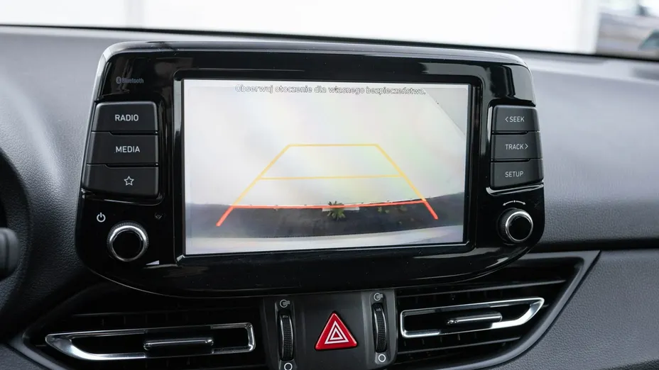HYUNDAI i30 -