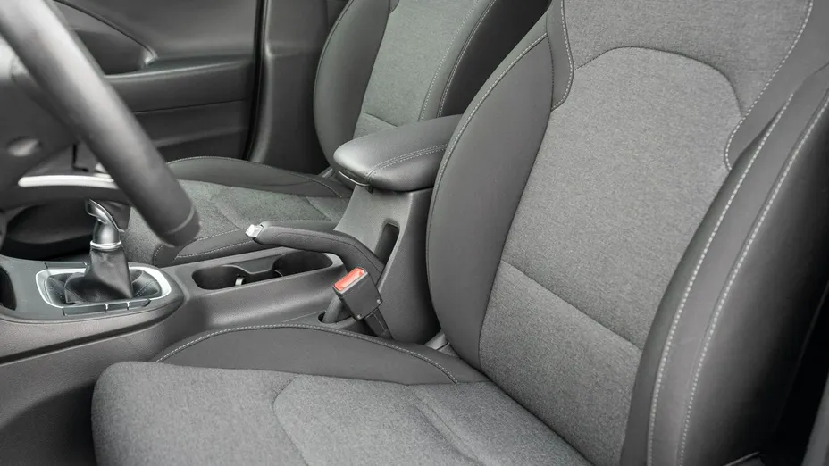 HYUNDAI i30 -