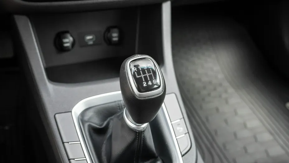 HYUNDAI i30 -