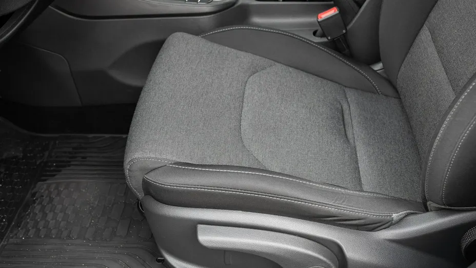HYUNDAI i30 -