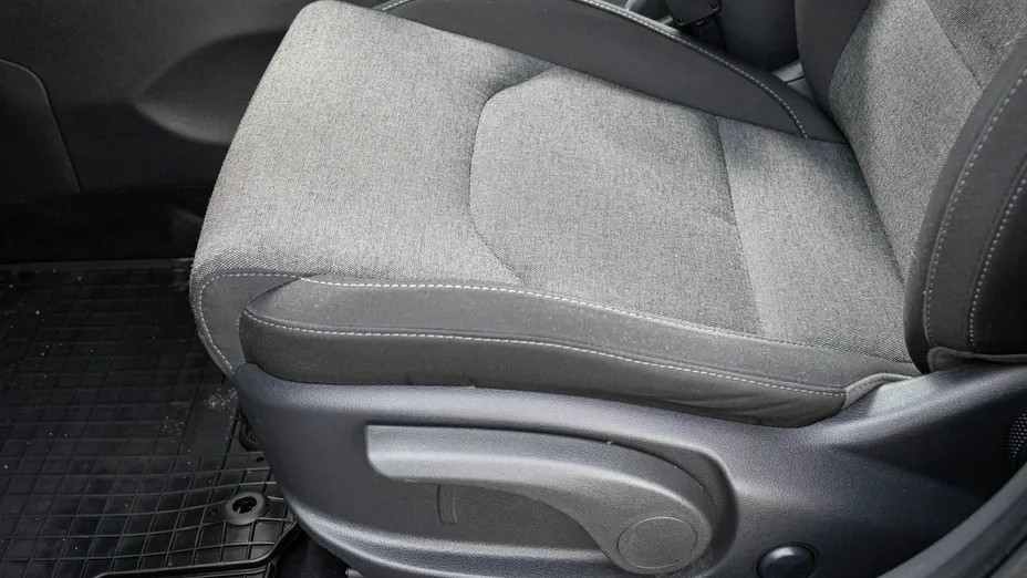 HYUNDAI i30 -