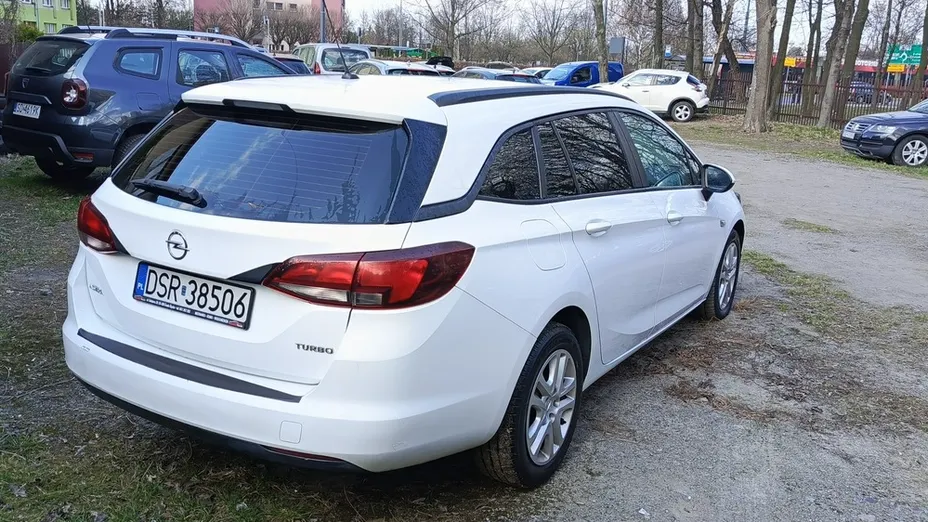 OPEL Astra -