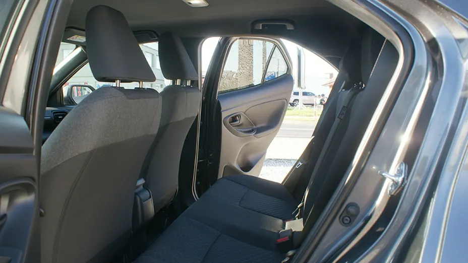 TOYOTA Yaris Cross -