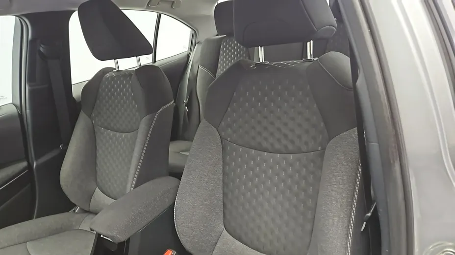TOYOTA Corolla -