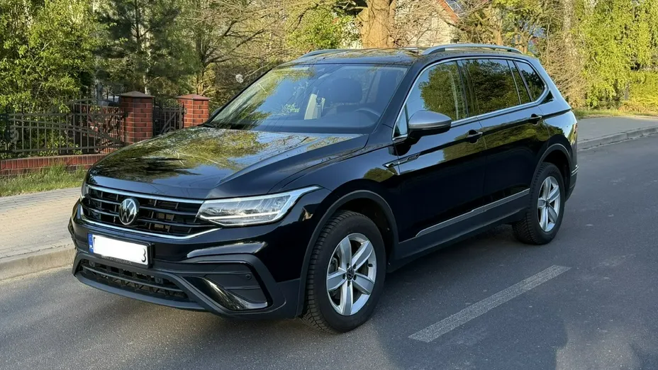 VOLKSWAGEN Tiguan Allspace -