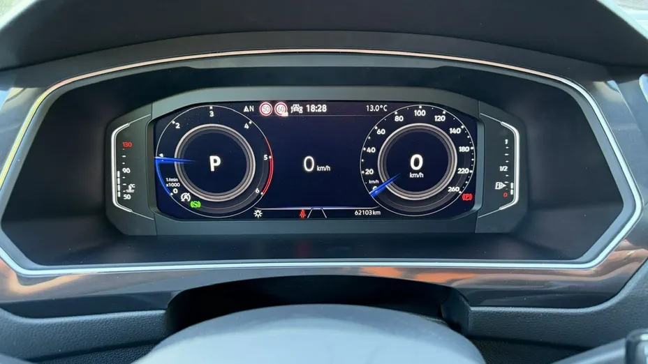 VOLKSWAGEN Tiguan Allspace -