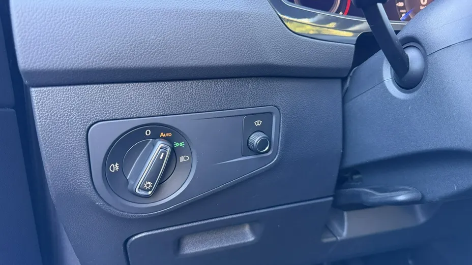 VOLKSWAGEN Tiguan Allspace -