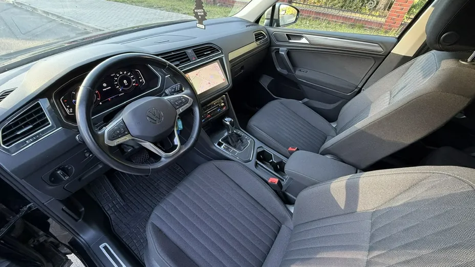 VOLKSWAGEN Tiguan Allspace -