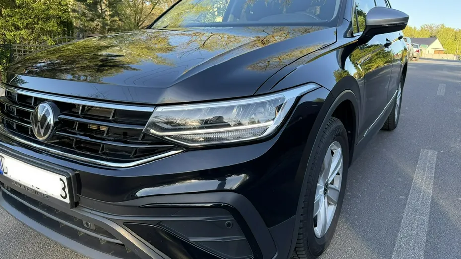 VOLKSWAGEN Tiguan Allspace -