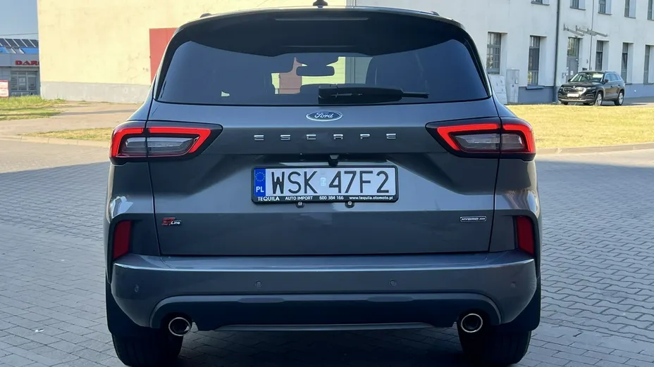 FORD Escape -