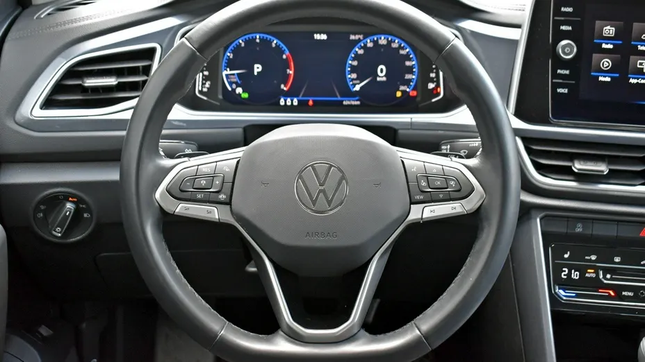 VOLKSWAGEN T-ROC -