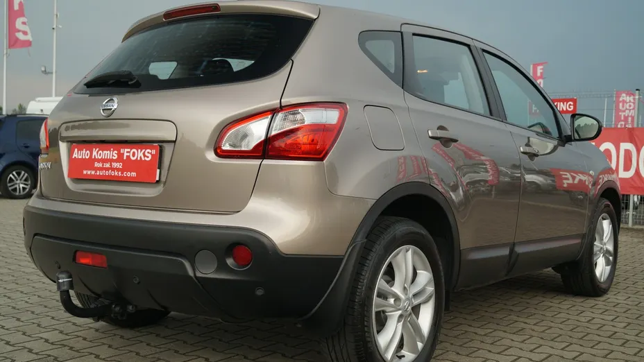 NISSAN Qashqai -