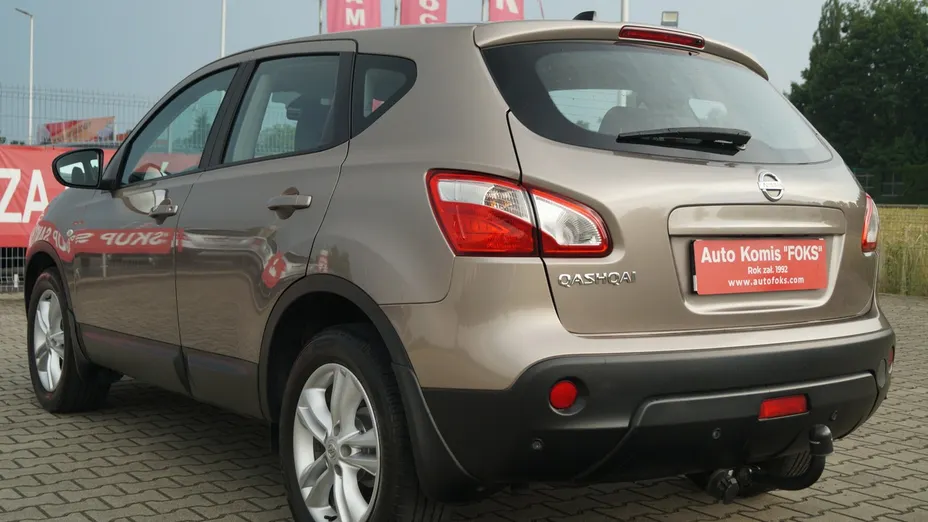 NISSAN Qashqai -
