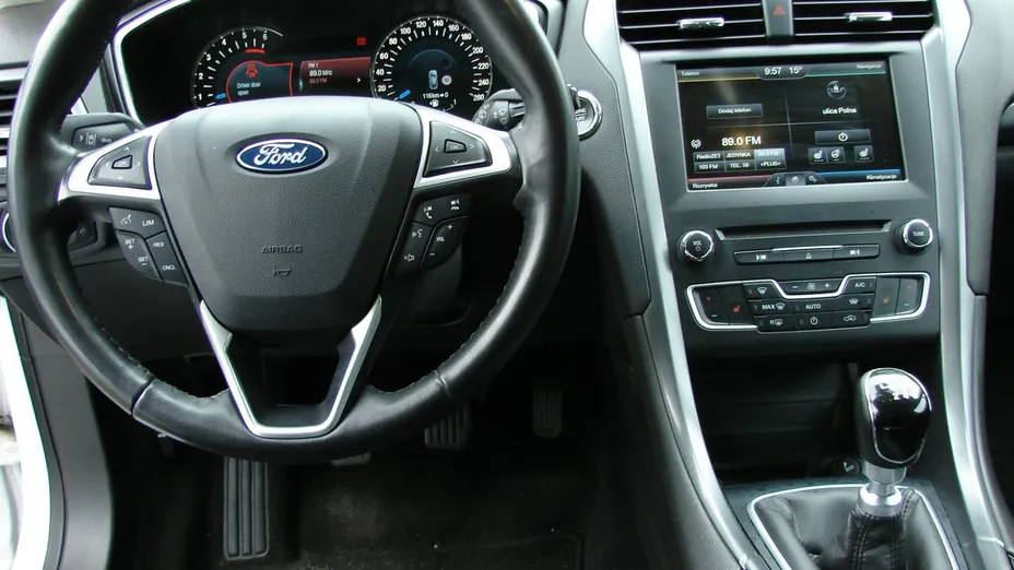 FORD Mondeo -