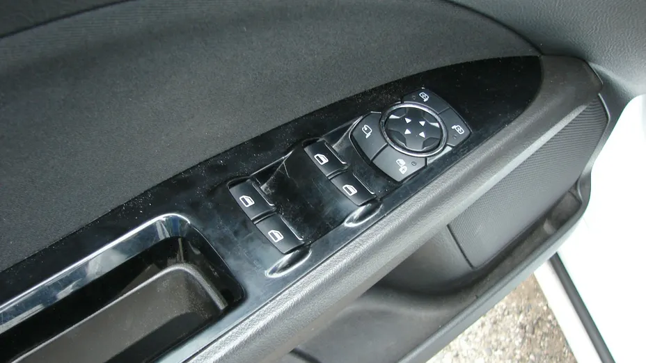 FORD Mondeo -