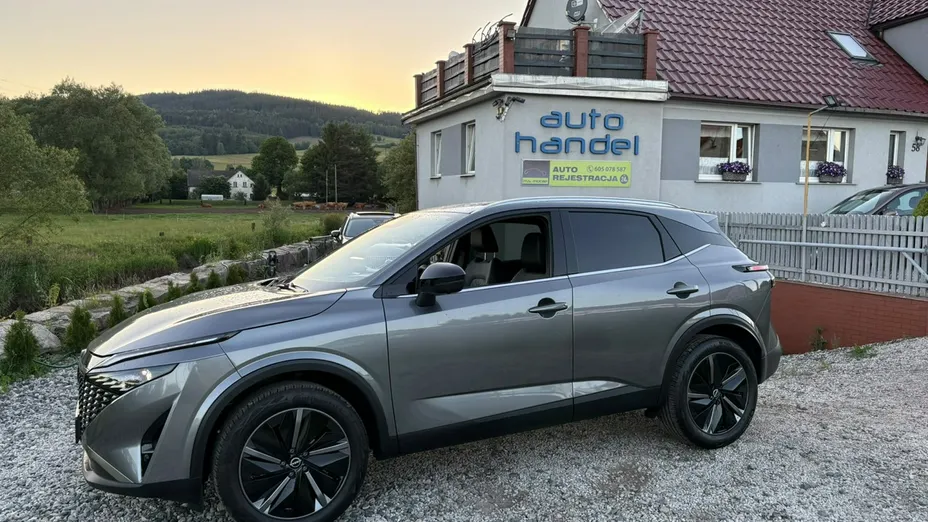 NISSAN Qashqai -