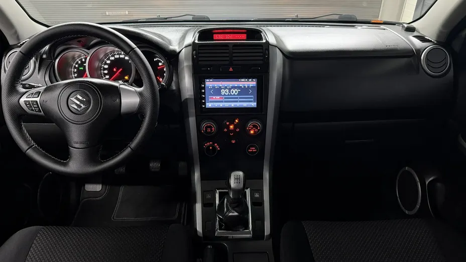 SUZUKI Grand Vitara -