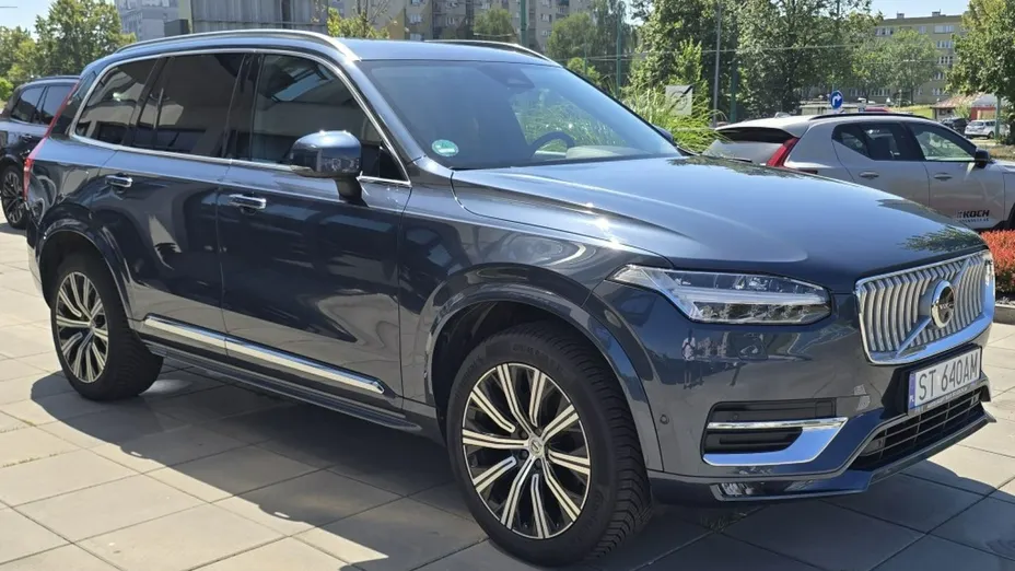 VOLVO XC90 -