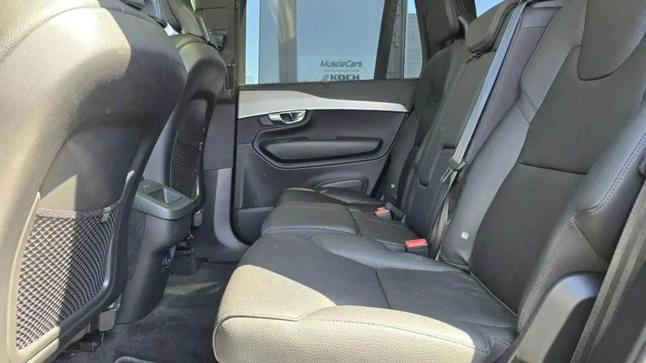 VOLVO XC90 -