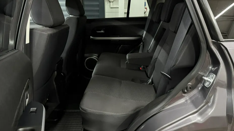 SUZUKI Grand Vitara -
