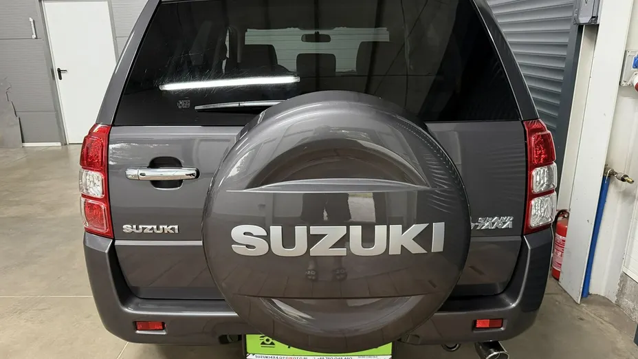 SUZUKI Grand Vitara -