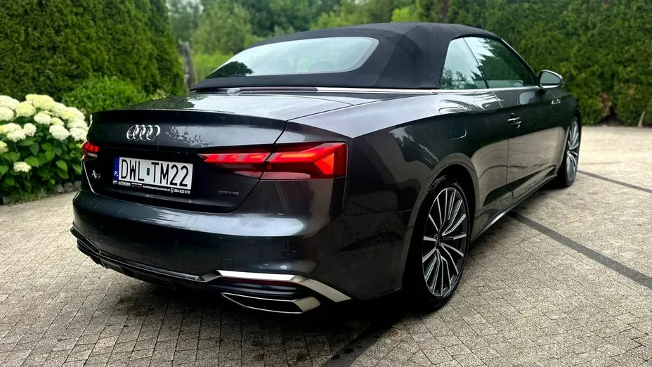 AUDI A5 Cabrio -