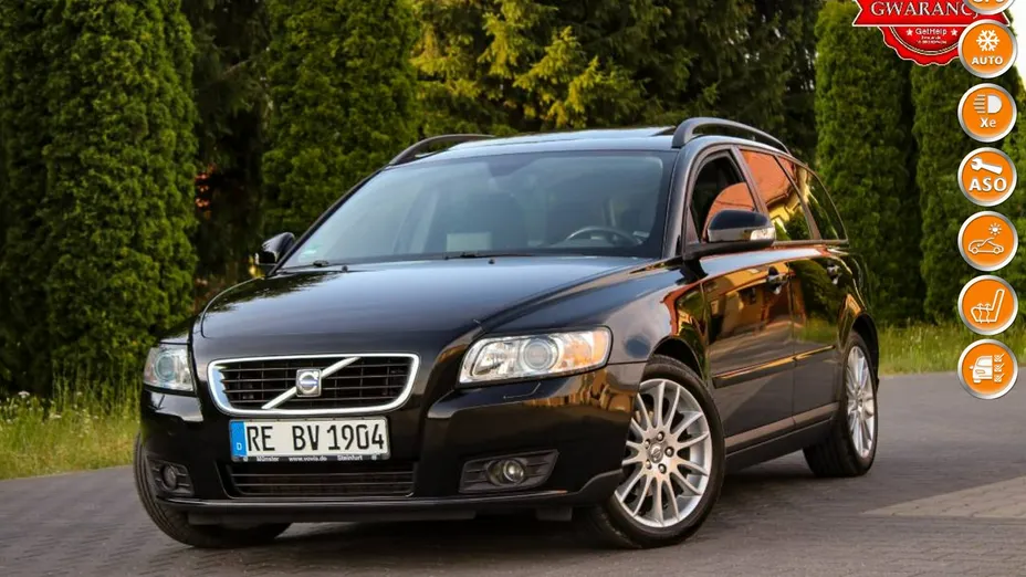 VOLVO V50 -