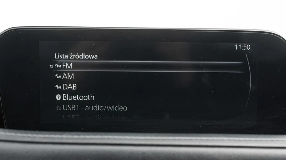 MAZDA CX-30 -