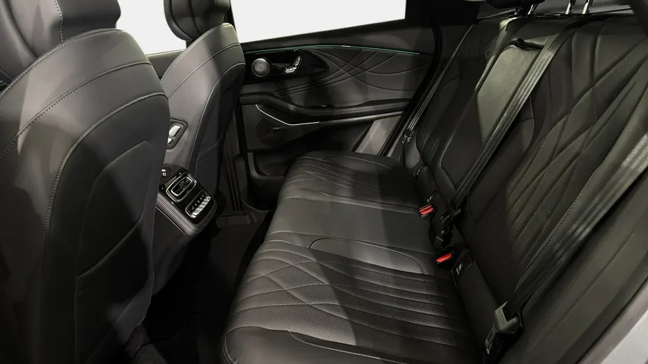 OMODA Omoda 9 -