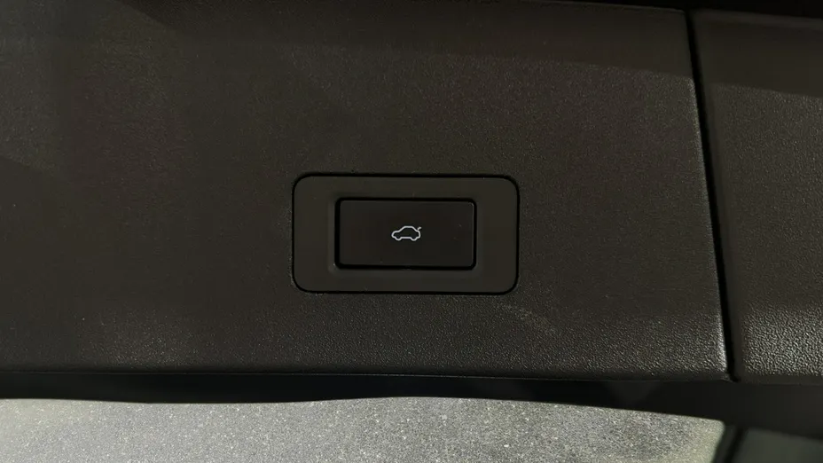OMODA Omoda 9 -