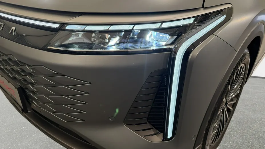 OMODA Omoda 9 -