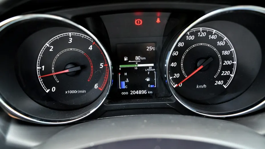 MITSUBISHI ASX -