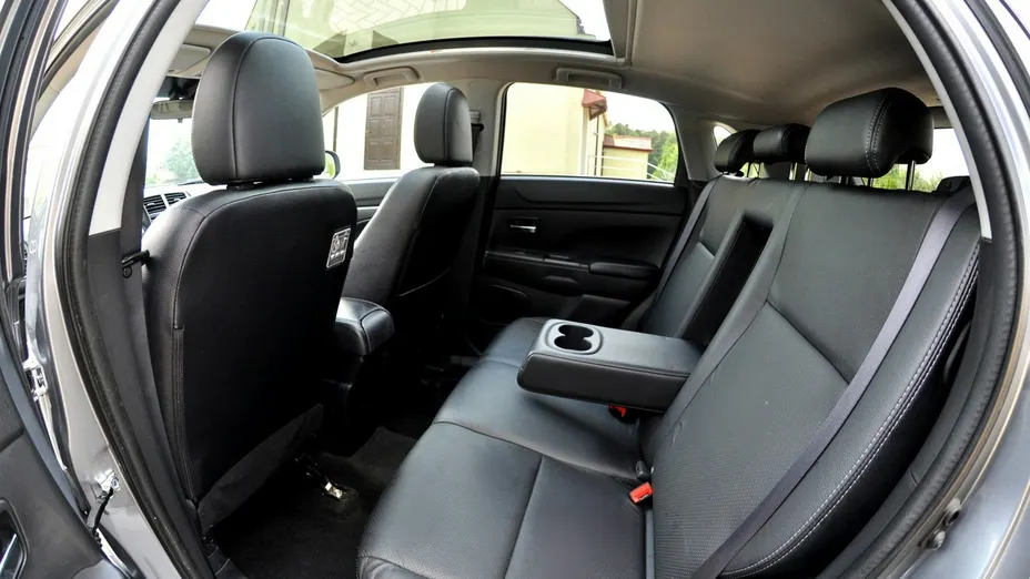 MITSUBISHI ASX -
