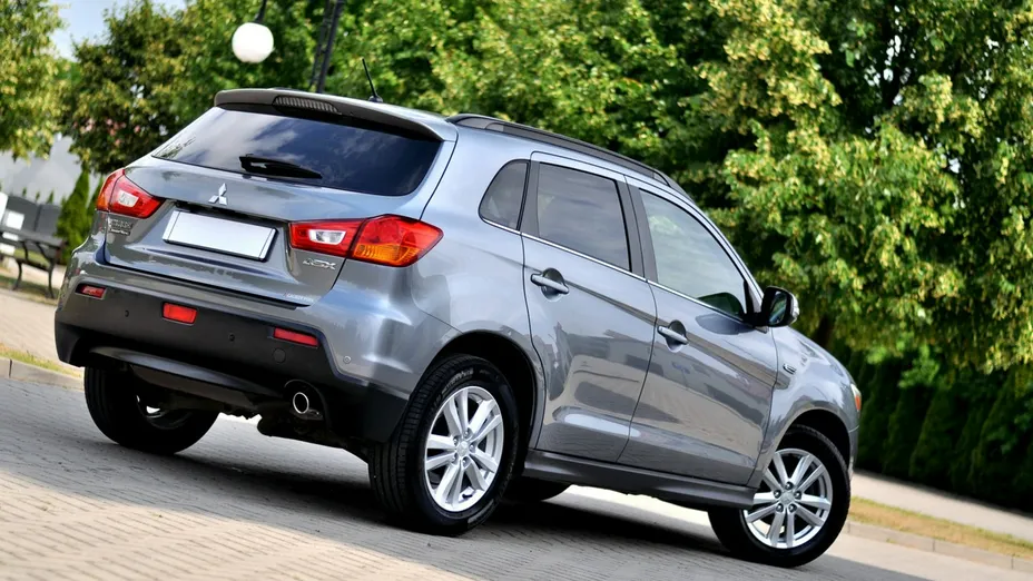 MITSUBISHI ASX -