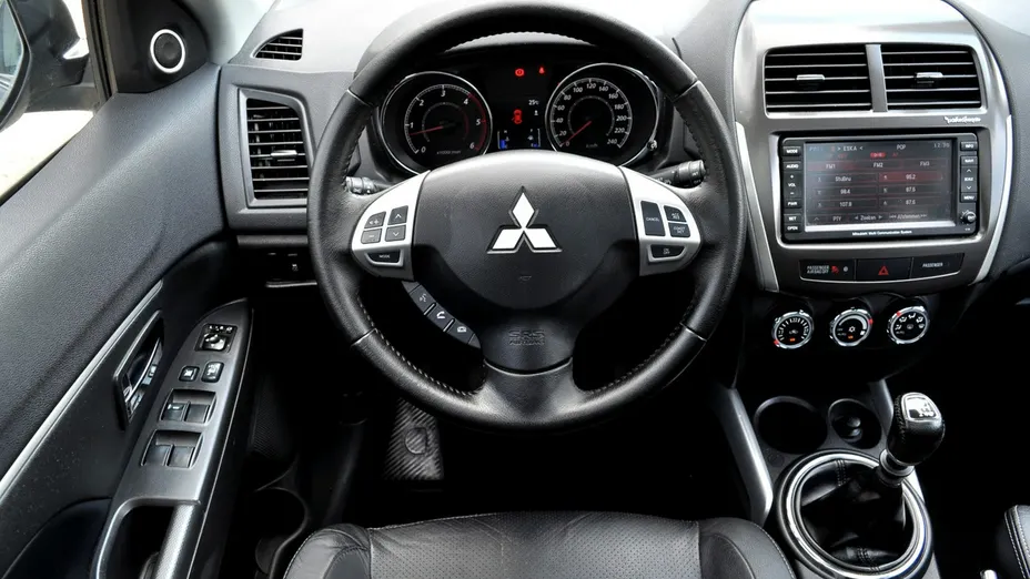 MITSUBISHI ASX -