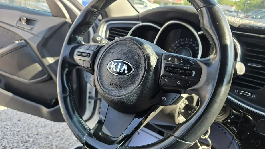 KIA Optima -