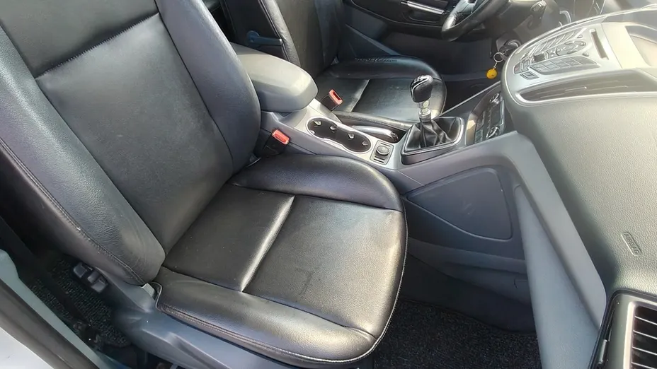 FORD C-MAX -