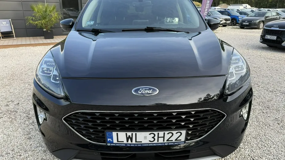 FORD Escape -