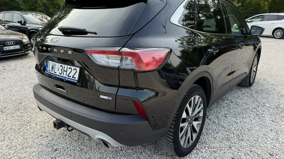 FORD Escape -